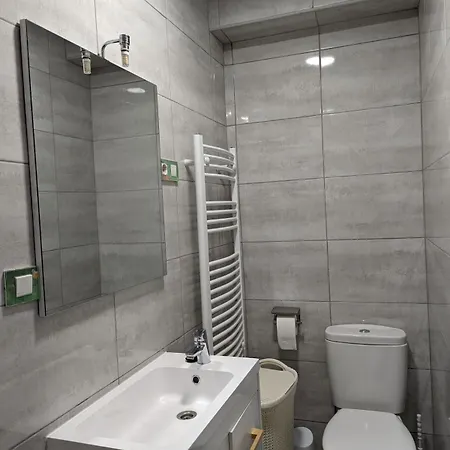 Casa Daoiz Y Velarde * León